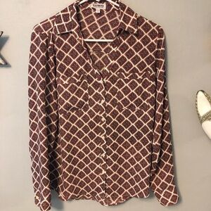 Express the portofino button down blouse size small